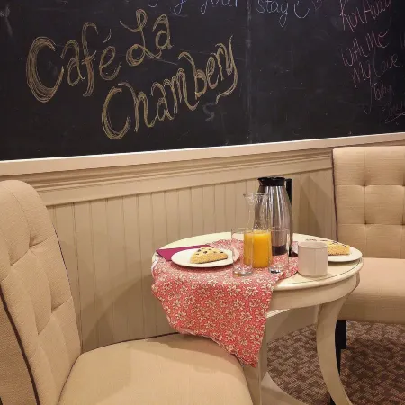 Chambery Inn