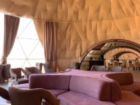 Wadi Rum UFO Luxotel - Campsite Hotels in Quairah District
