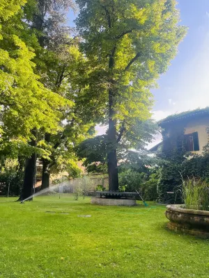 Bed & Breakfast Palazzo Sismonda - Bed and Breakfasts