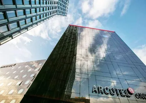 阿克特爾瑪瑙漢堡酒店