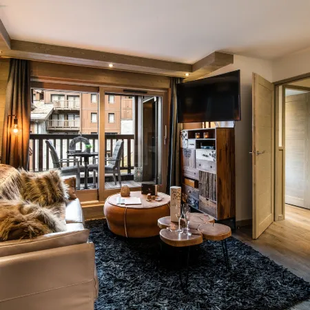 Mammoth Lodge by Alpine Residences