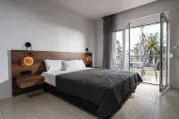 Danae Comfort Living