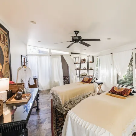 Lumeria Maui, Educational Retreat Center