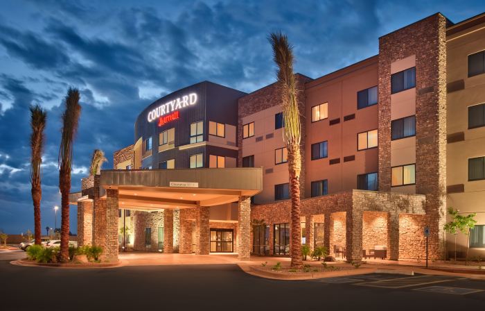 Courtyard Phoenix Mesa Gateway Airport