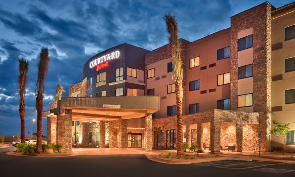 Courtyard Phoenix Mesa Gateway Airport