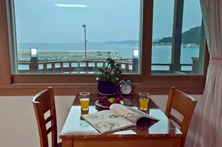 Daeheungho Daege Pension Отели в г. Йондок