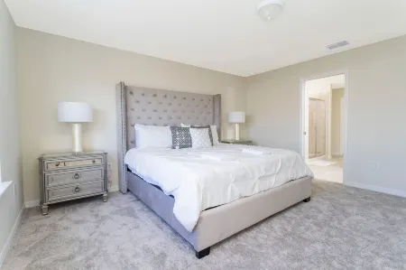 7220OL Fantastic Single Family Close to Disney Parks