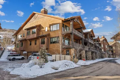 Lux Ski Haus at Canyons Village by Park City Vacations