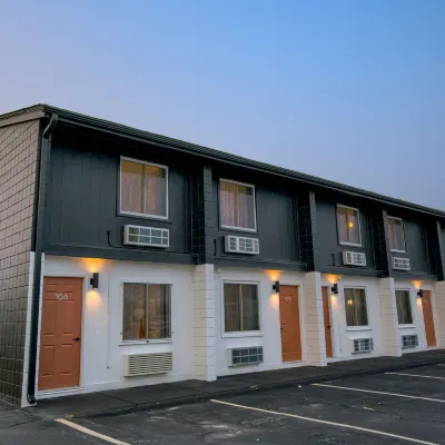 The Herbie Hotels near Bob Devaney Sports Center
