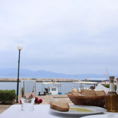Akroyali Hotel & Villas