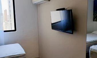 Completo em Hotel Localização Perfeita