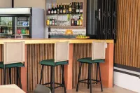 TaTe Village - bar