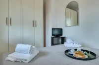 IzzHome Escape 2