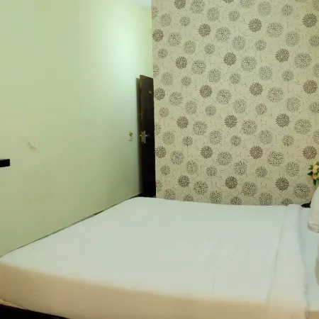 Hotel Livinn by F9