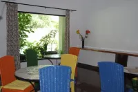 Mozaika Guesthouse 2 Hotels in Matola
