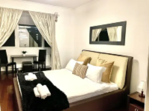 Baroq Central City Apartment