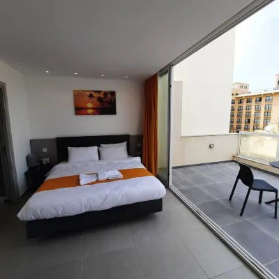 Hotel Shoreline Hotels near Dragonara Business Centre