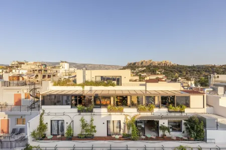 L'Avventura Athens Отели рядом с достопримечательностью «Stoa of Zeus Eleutherios»