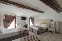 Antico Residence