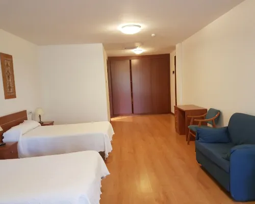 Hostal Restaurante la Charola Hotels in Villafranca del Bierzo