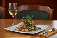 Holland America Dawson City Inn - sarapan