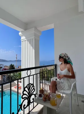 Hotel Vila Kalcuni Sarande Hotels near Saranda Experience