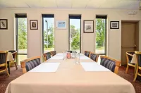 Best Western Crossroads Inn Hotel di DeFuniak Springs
