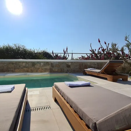 Phaedrus Living: Venus Seaview Lighthouse Villa