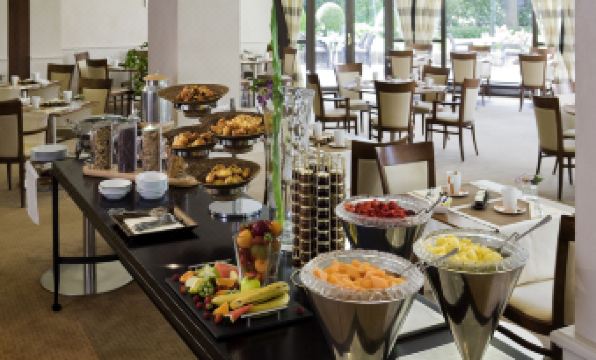 Warwick Reine Astrid - Lyon