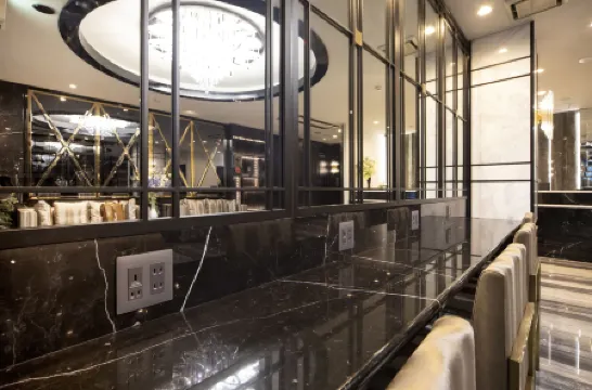 富麗堂皇酒店