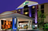Holiday Inn Express & Suites Chesapeake Hotels near AR Workshop Chesapeake