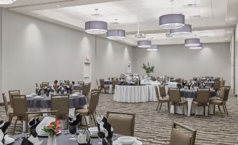 Staybridge Suites Florence - Center