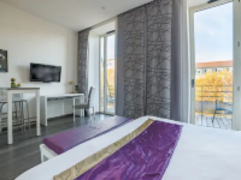 ลาแกรนจ์ อพาร์ท'โฮเทล ลียง ลูมิแอร์ โรงแรมในลียง