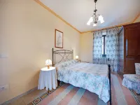 Mansion in Prodo Near Lake Bolsena - Boutique