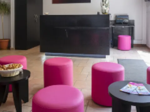 レステレル カンヌのホテル