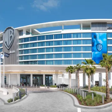 The WB Abu Dhabi Hotel, Curio Collection by Hilton Hotels near Ferrari World Yas Island, Abu Dhabi