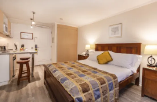 Park Plaza Apartments