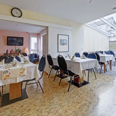 Airport Hotel Stetten