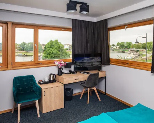 Hotel Pod Wawelem Các khách sạn gần Tiếng gầm