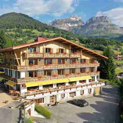 Le Chamois d'Or Hotel Exterior