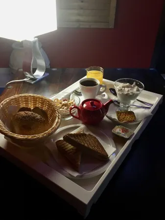 Auberge 32 Old Town Отели рядом с достопримечательностью «Родосская крепость»