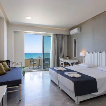 Meltemi Coast Suites