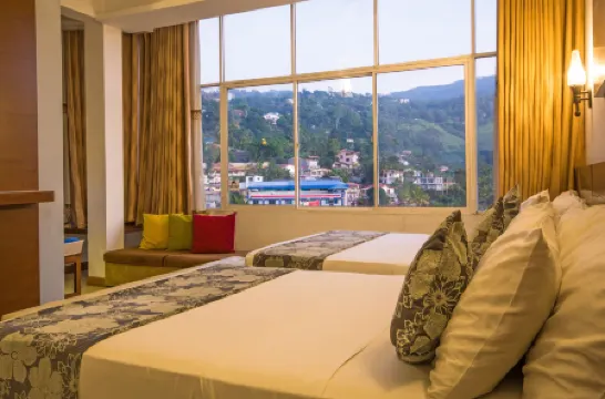 康提城市住宿飯店