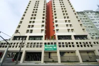 庫裡提巴託雷斯國家飯店 Vitoria Bar e Minimercado附近的飯店