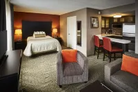 Staybridge Suites Hamilton - Downtown