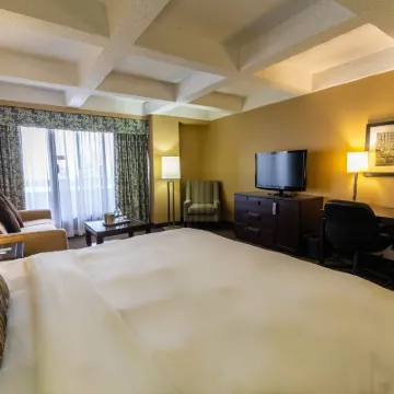 Wyndham Edmonton Hotel and Conference Centre Hotel dekat Pusat Pembelajaran Whitemud Equine