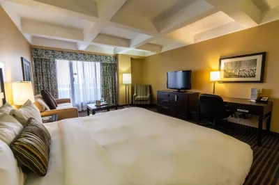 Wyndham Edmonton Hotel and Conference Centre Các khách sạn ở Edmonton
