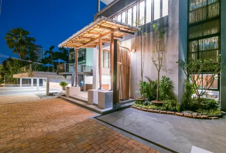 Lullaby the Sea Hua Hin Отели в г. Ча-Ам