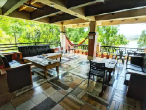 ホテル フォレスト レイク バックパッカーズ ホステル カスキのホテル