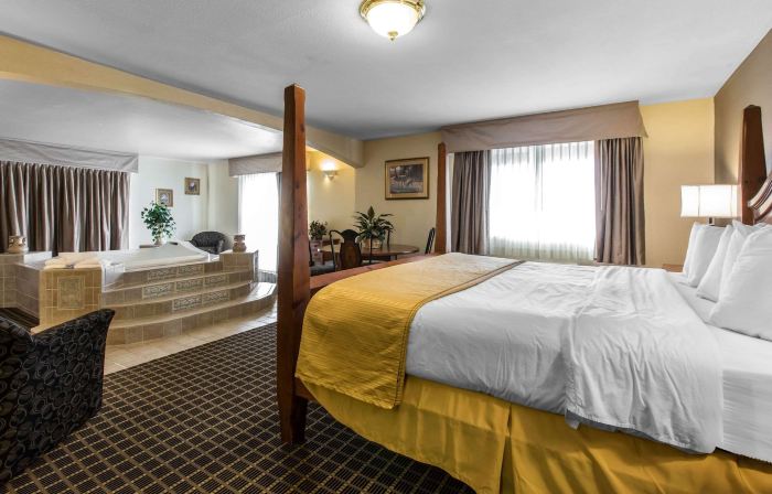 Quality Inn & Suites Silverthorne - Copper Mountain